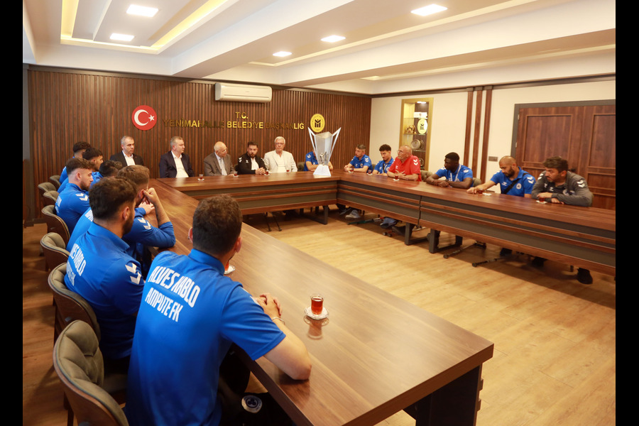 Başkan Yaşar, Avrupa Şampiyonu Alves Kablo’yu Ağırladı