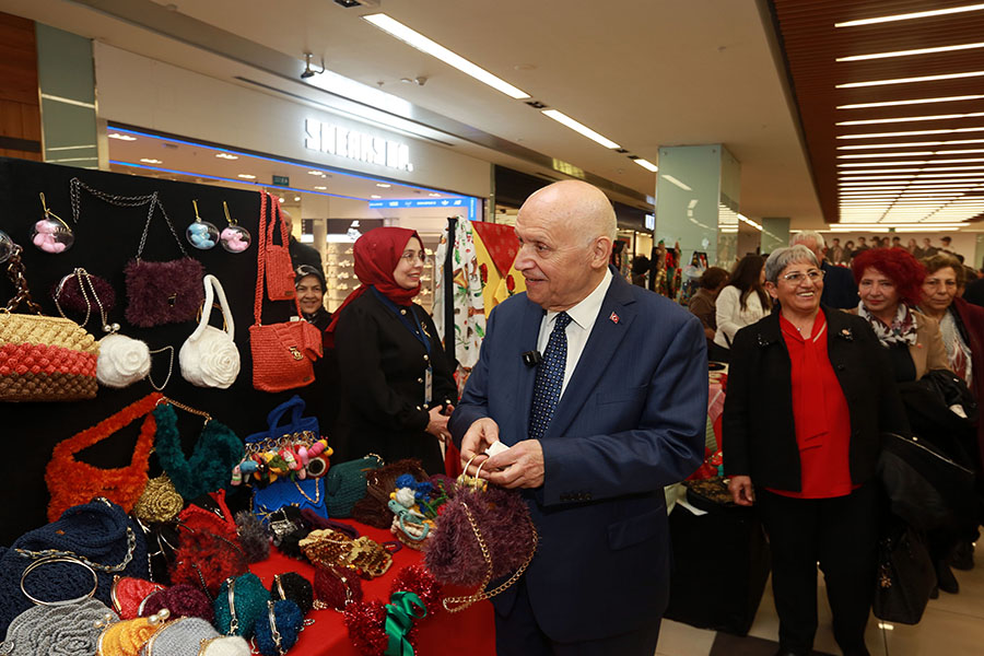 YENİMEK’ten yılbaşına özel sergi